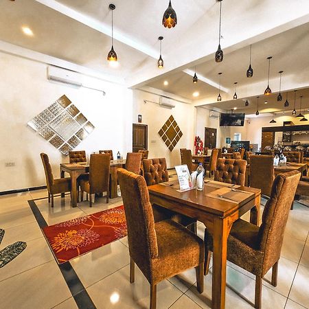 Hotel Northway Vavuniya Luaran gambar