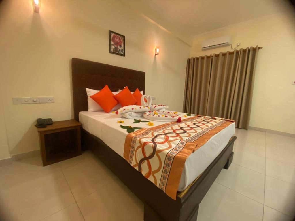 Hotel Northway Vavuniya Luaran gambar