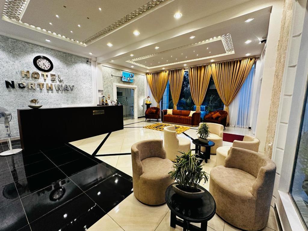 Hotel Northway Vavuniya Luaran gambar