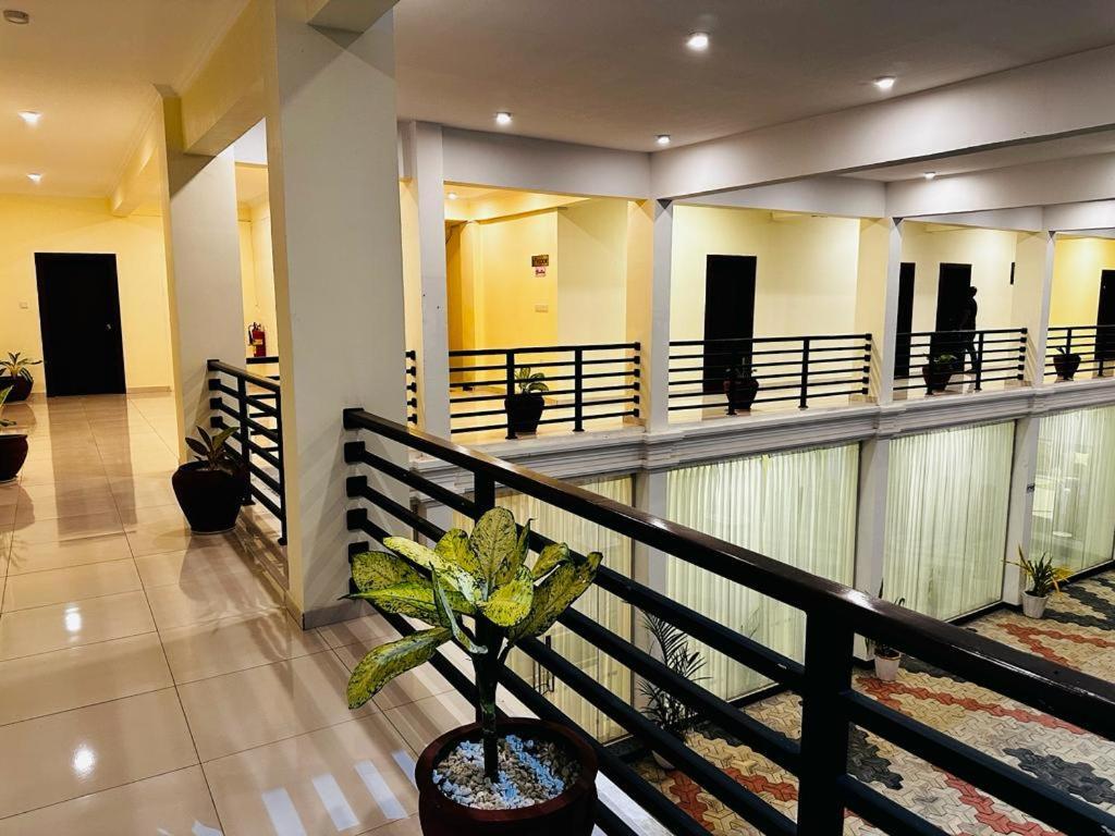 Hotel Northway Vavuniya Luaran gambar
